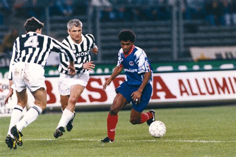 Psg Vs Juventus Billet - Juventus Turin - PSG 2-1, 06/04/93, Coupe de l'UEFA 92-93 - Histoire du