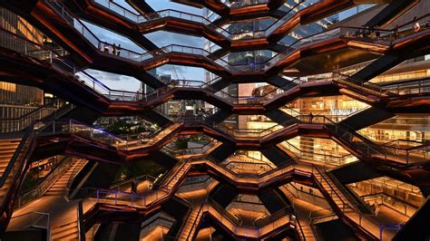 10 Things You Did Not Know About Thomas Heatherwick