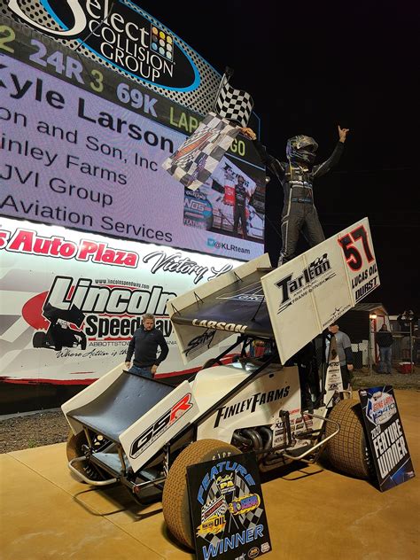 Central Pa Racing Scene Kyle Larson Back In Victory Lane With 6900