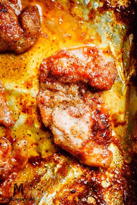 Boneless chicken thigh recipes 19. Best Oven Baked Chicken Thigh Recipe - Using Only 3 ...