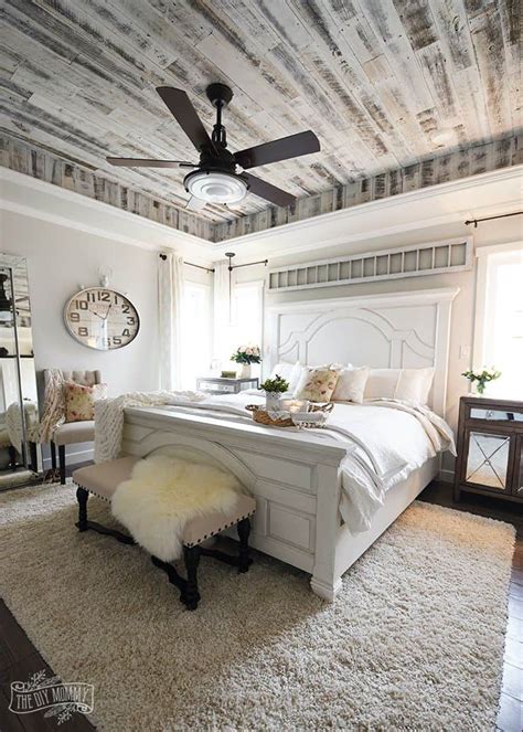 20 Best Farmhouse Bedroom Designs For Your Adorable Home