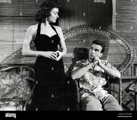 Donna Reed Montgomery Clift From Here To Eternity Columbia