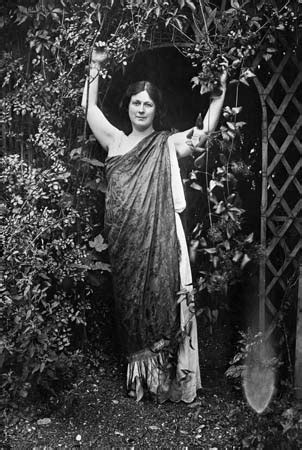 DOSSIER REVOLUCIÓN DE OCTUBRE DE 1917 Isadora Duncan La bailarina del