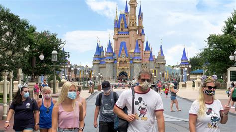 Disney World To Require Covid 19 Vaccinations For Unionized Employees