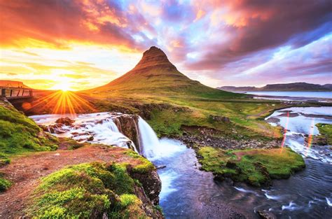 10 Of The Most Beautiful Waterfalls In Iceland