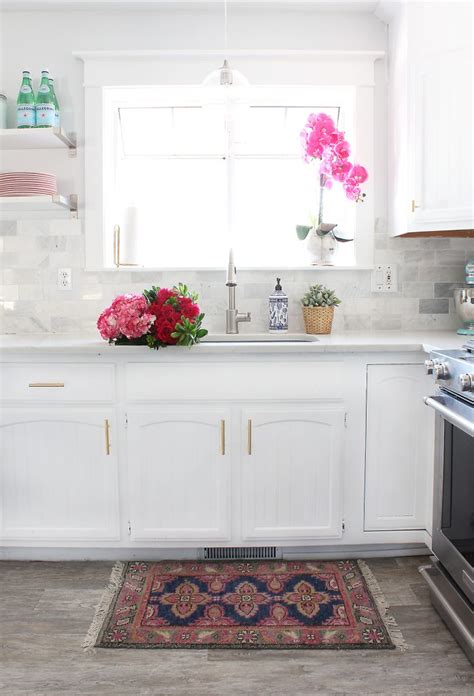 With 5 bulbs, this pendant light can illuminate your space with it's bright but warm light. Kitchen Island Lighting Ideas and Height Diagrams for Kitchen Lighting