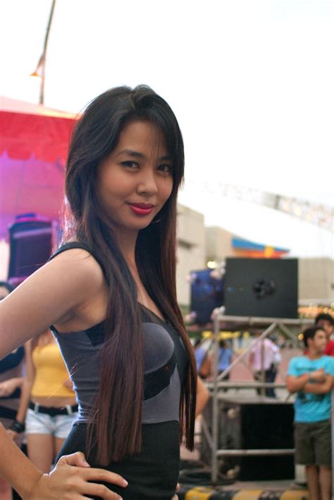 Carlo Andrew S Photos The Girls Of The 5th One Cebu Inter Auto Club Meet August 2012