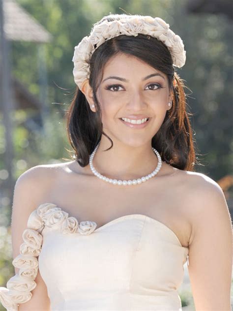 kajal agarwal  wedding dress beautiful photogallery