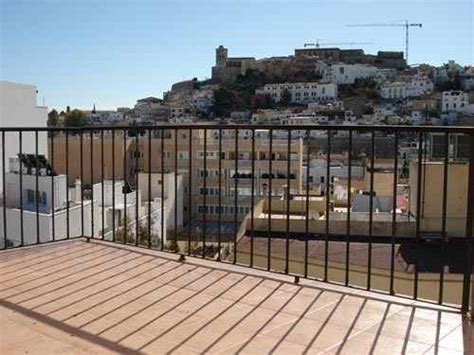 Kyero ist das immobilienportal für spanien, mit mehr als 450.000 immobilien von führenden spanischen immobilienmaklern. 2 Zimmer Wohnung in Ibiza Stadt zu verkaufen