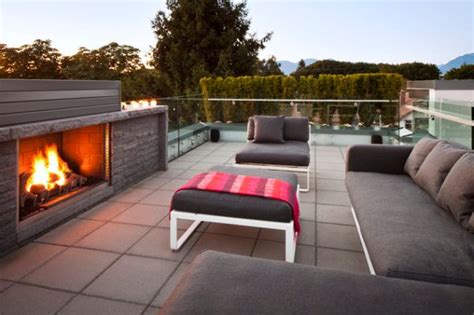 5 Beautiful Roof Patios