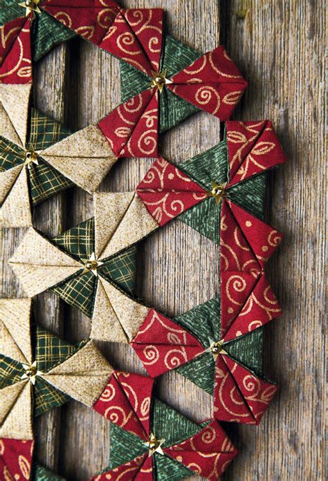 Christmas Patchwork Clever Fabric Folded Wreath Diy Gathered