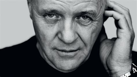 Watch Sir Anthony Hopkins Keeps His Cat Entertained