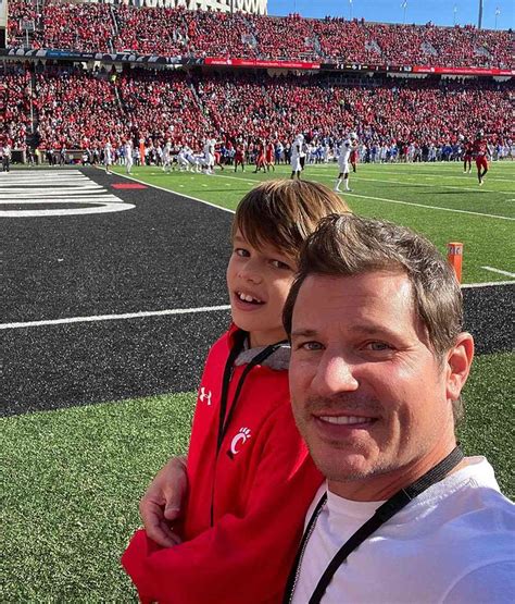 Nick Lachey Posts Then And Now Photos Of Son Camden In Bengals Gear