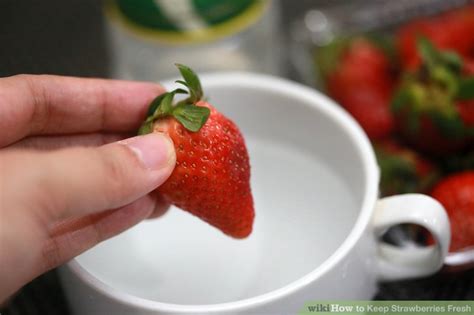 The 2 Best Ways To Keep Strawberries Fresh Wikihow