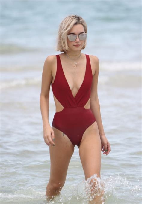 Sarah Snyder In A One Piece Bikini Miami Beach 07 22 2017 CelebMafia
