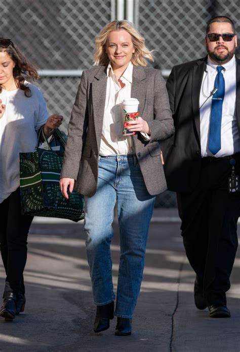 Elisabeth Moss Arrives At Jimmy Kimmel Live In Los Angeles 02252020