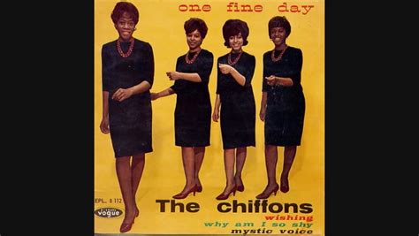 The Chiffons He´s So Fine