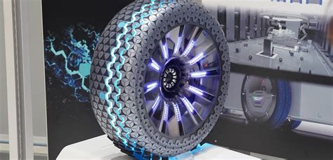 Hankook Presents New Ultra High Performance Tire Tire Technology