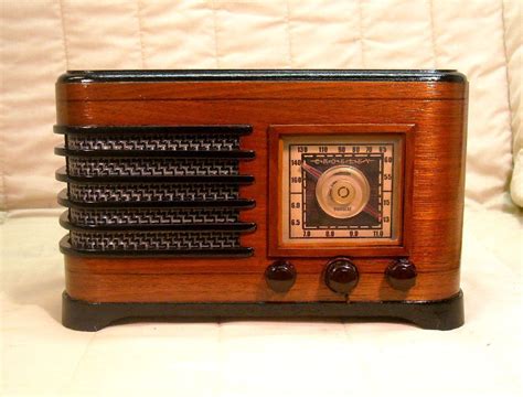 Old Antique Wood Crosley Vintage Tube Radio Restored Working Art Deco