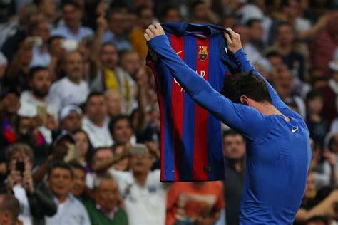 Messi Explica El Gesto De La Camiseta En El Bernabéu
