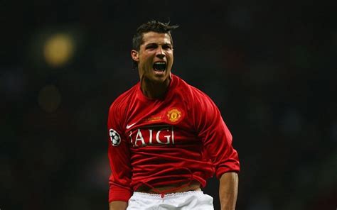 cristiano ronaldo s stunning premier league debut with manchester united