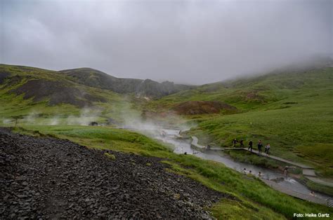 Wandern Zu Heißen Quellen Reykjadalur Island