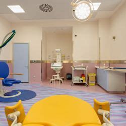 Nella casa di riposo santa lucia la salute e il benessere psicofisico degli ospiti sono al primo posto. Casa di Cura Santa Famiglia - 35 Photos - Hospitals - Via ...