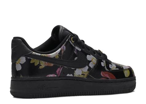 From cuban links to golden pend. Nike Wmns Air Force 1 07 Lxx Floral Black Gold Metallic ...