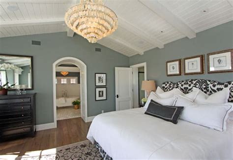 How to choose them, how to use them, where, when, and why. 51 Modern and fresh interiors showcasing gray paint