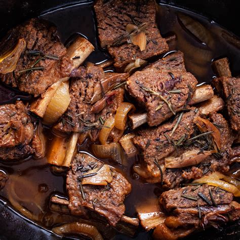Easy Beef Short Ribs Slow Cooker Recipe Super Flavorful My Chefs Apron