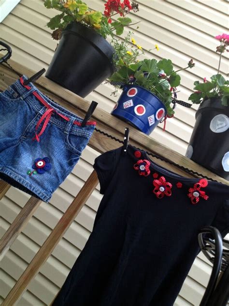 Patriotic Denim Shorts Makeover With Buttons Upstyle
