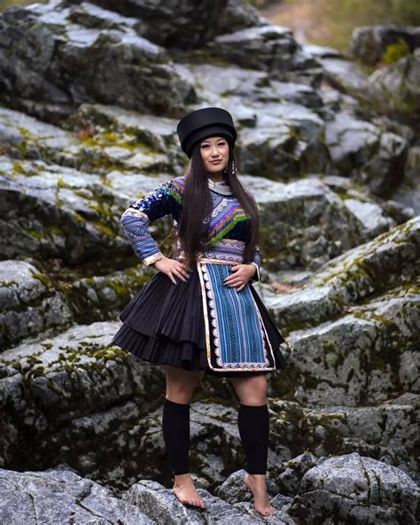 Hmong vietnamese in 2021 | Hmong clothes, Hmong fashion, Beautiful dresses