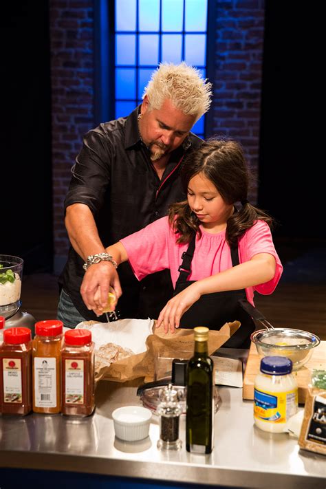 Guy fieri sends four talented chefs running through the aisles on guy's grocery games. I Can't Believe I get to be on Food Network! - Cook With Amber