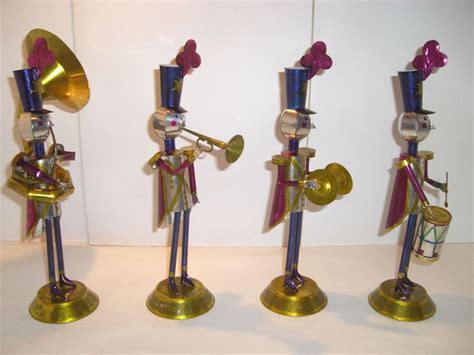 Vintage Tin Toy Marching Band 10 In Total 13 Tall Tin Toys Vintage