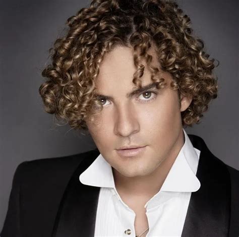 David Bisbal 20 Años De Una Trayectoria Llena De éxitos