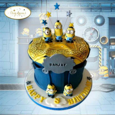 About 0% of these are paper boxes. Western minions cake by Day Dreams | Cake design, Designs ...
