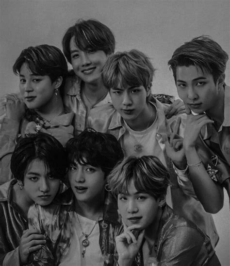 Pin By Samyryrivera On Bts Wallpapers Bts Black And White Bts Group