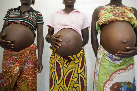Ivorian Women Receive Prenatal Consultations Women In Bong Flickr