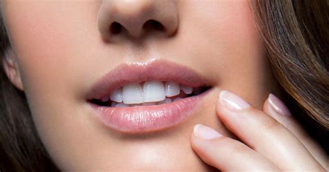 tips para mantener unos labios hidratados y sanos según expertos