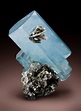 Aquamarine Crystal [2912x3988] : geologyporn