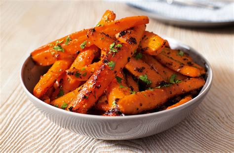 Gajar recipes or carrot recipes. Roasted glazed carrots with honey and mustard | Tesco Real Food
