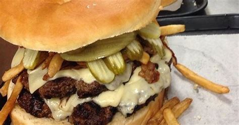 7 Ridiculous Food Challenges Near Indy
