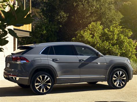 The volkswagen atlas cross sport, like its bigger brother atlas, carries people and cargo first — luxury comes at least third, maybe fourth. 2020 Volkswagen Atlas Cross Sport Review - autoevolution