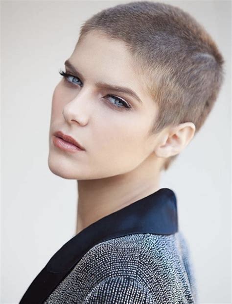 I have prepared the latest short and long pixie hairstyles compilation for you today. 30+ Best Pixie Short Haircuts Gallery 2019 - LatestHairstylePedia.com