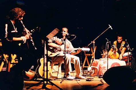 Folha de Maputo Notícias Vida e Lazer Associação dos Músicos