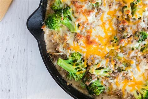 This ground beef casserole is keto and low carb, low calorie too if that's a concern for you. Keto Hamburger Broccoli Casserole | Hip2Keto | Healthy ...