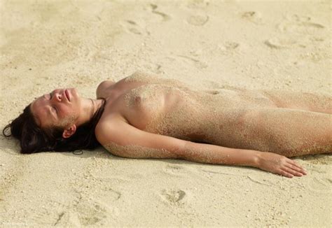 Nina Nude In 16 Photos From Hegre Art