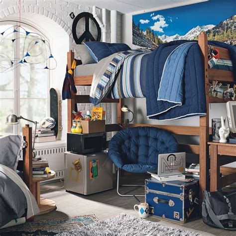 The 20 Best Dorm Room Essentials For Guys Society19