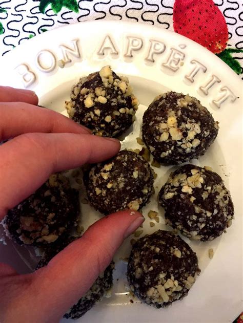 Healthy Hazelnut Chocolate Truffles Energy Balls Melanie Cooks