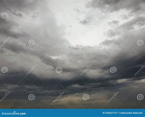 Colorful Dramatic Sky With Dark Clouds Stock Image Image Of Gloomy